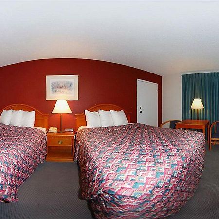 Lamar Rodeway Inn Cow Palace מראה חיצוני תמונה