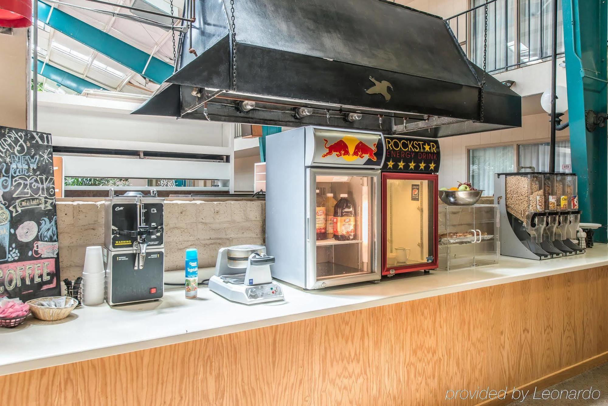 Lamar Rodeway Inn Cow Palace מראה חיצוני תמונה